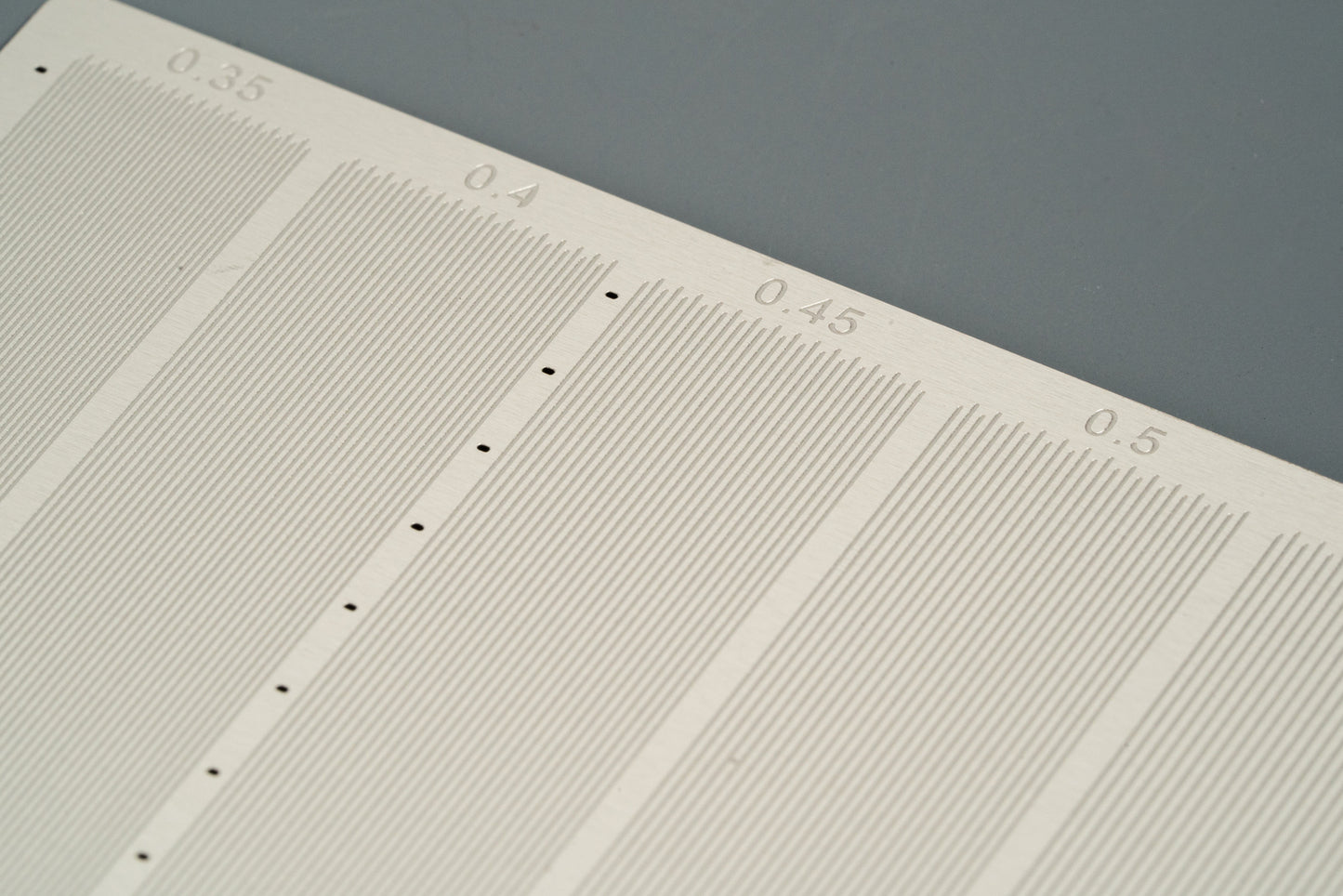 MT-25 MASKING TAPE GUIDE (S)