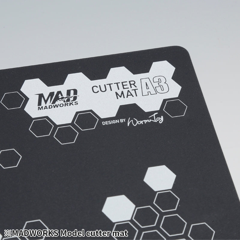 MH-09 CUTTING MAT A3
