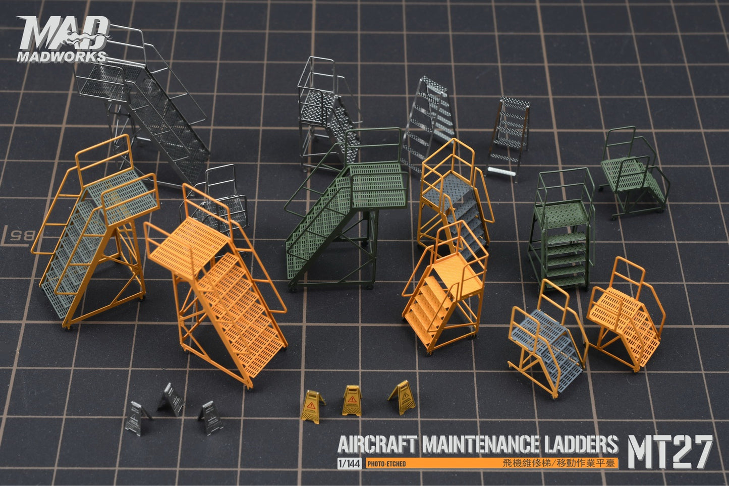MADWORKS MT27 1/100 MAINTENANCE LADDERS 1