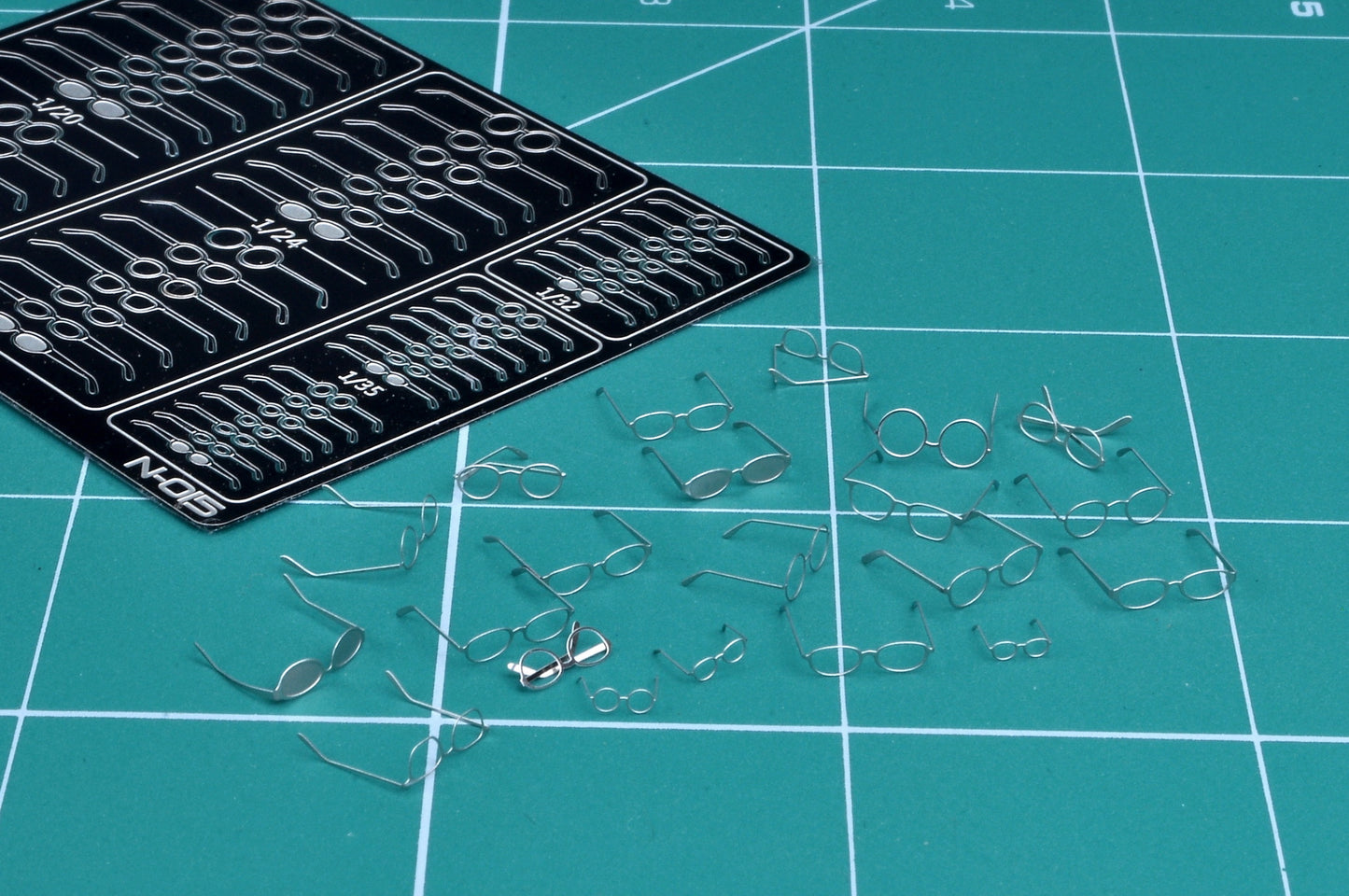 N-015 NERON DETAIL-UP PARTS: GLASS FRAMES