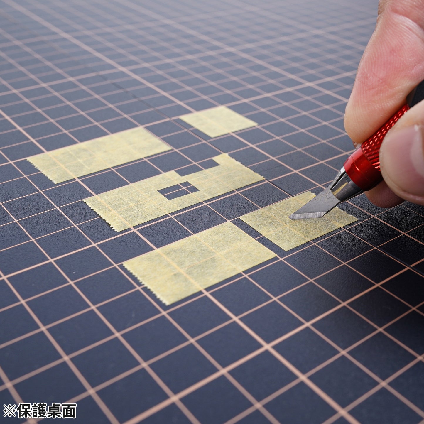 MH-28 A2 FOLDABLE MODEL CUTTING MAT (BLACK-WHITE