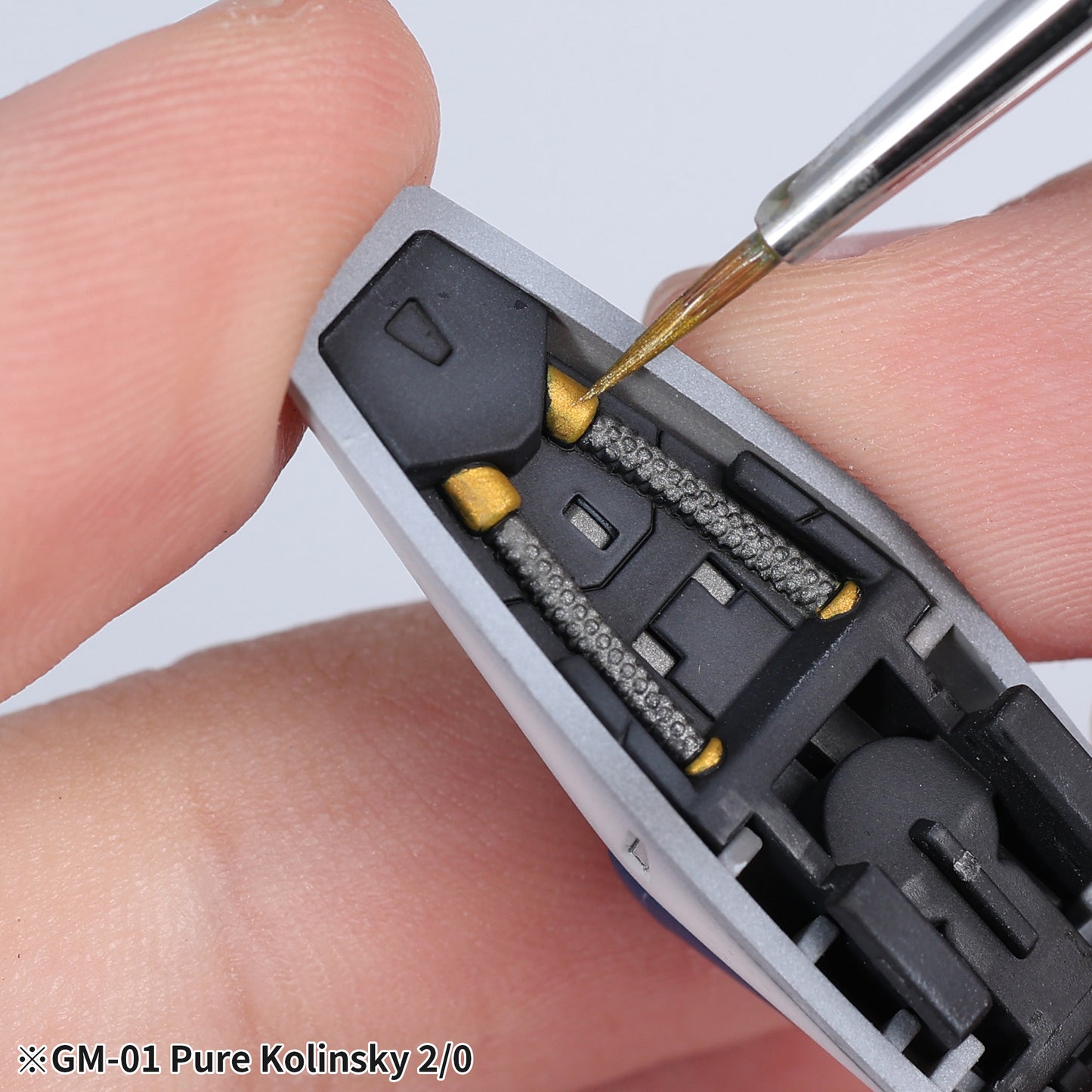 GM-01 GRANDARTSxMADWORKS PURE KOLINSKY PAINT BRUSHES (5PC SET)