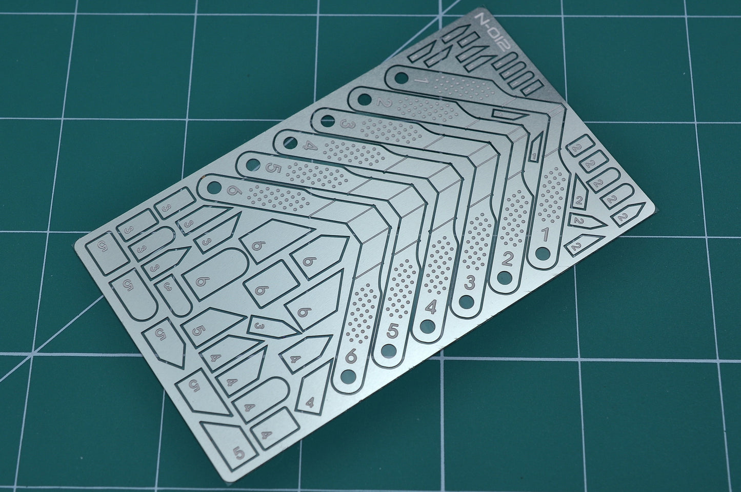 MADWORKS N-012 NERON SANDING BOARD PHOTO-ETCHED