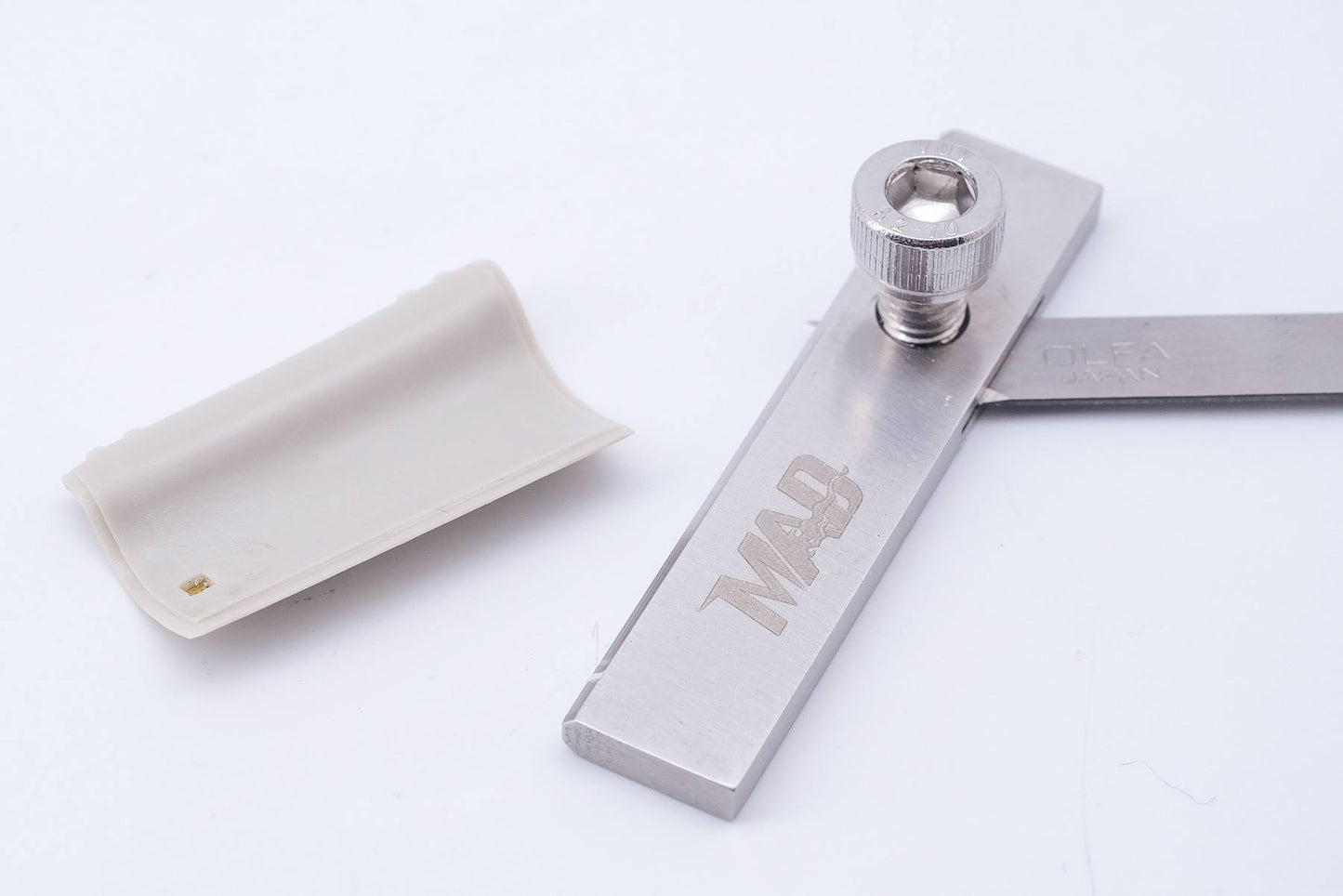 Madworks MT-001 Line Carving Guide